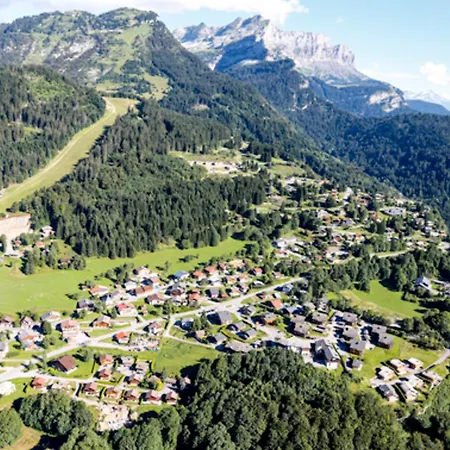 Renove 2 Pieces, 6 Personnes, Pied Des Pistes, Proche Commerces Et Services, Parking Inclus - Fr-1-572-132 Apartment